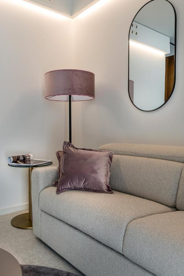 We Me Suite Hotel Riccione Buitenkant foto