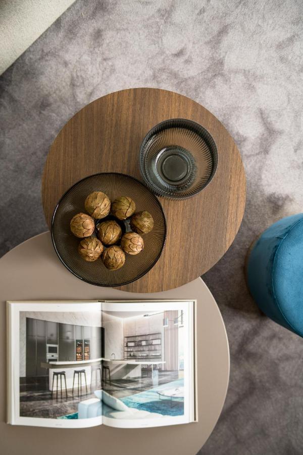 We Me Suite Hotel Riccione Buitenkant foto