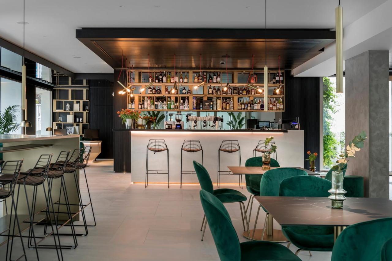 We Me Suite Hotel Riccione Buitenkant foto