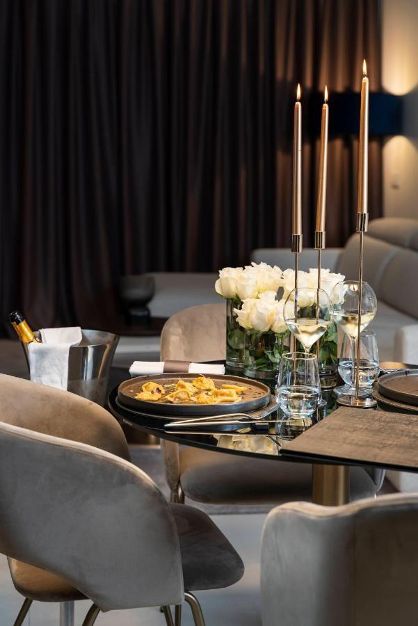 We Me Suite Hotel Riccione Buitenkant foto